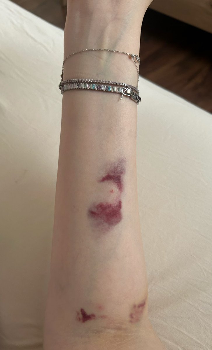 لولو tweet media