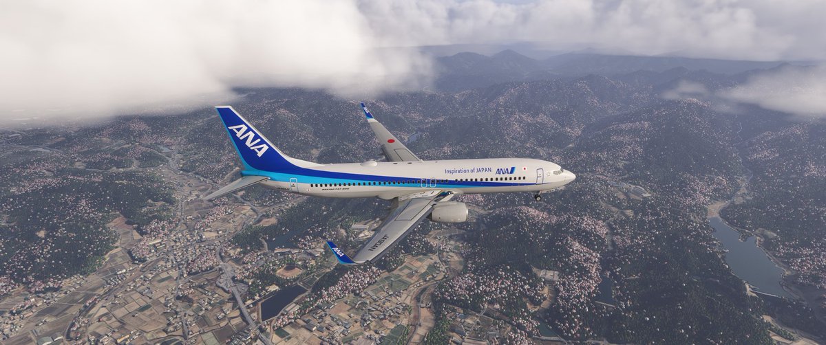 Fatcat742's tweet image. Petit vol Tokyo Takamatsu en Boeing 737-800 avec une météo comme j'aime, des cerisiers en fleurs et un petit coucou au Mont fuji 😍 
#MSFS2024