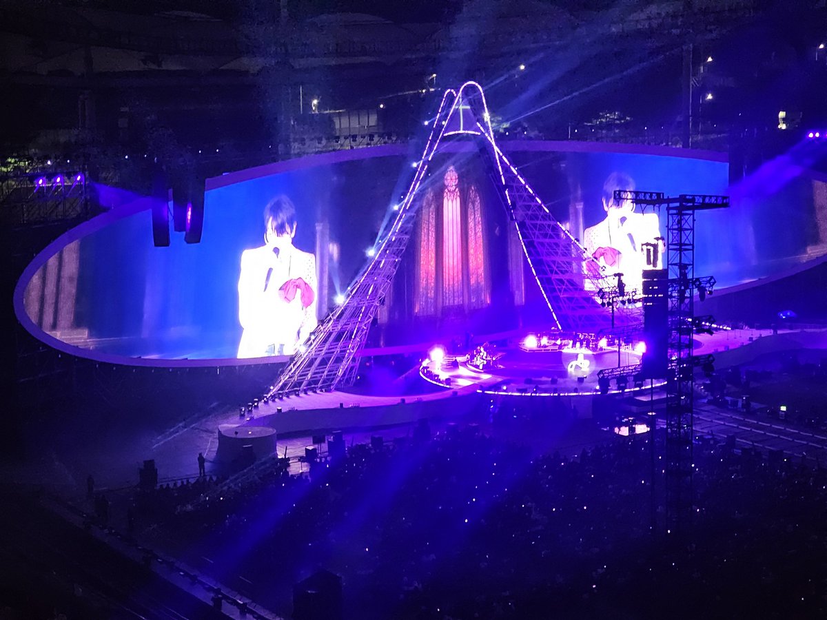 윤깃발 tweet media