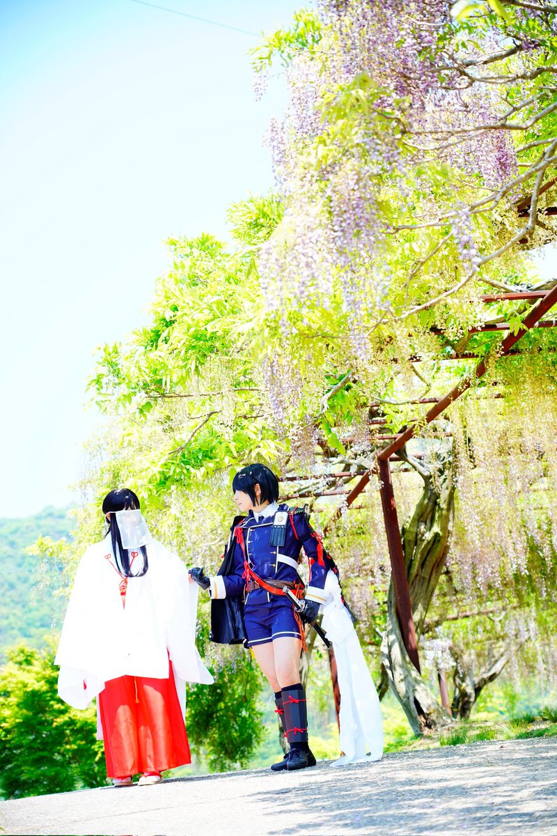 この時のでぇとの一幕でした。
藤はほぼ終わってたけどすごく気に入ってる···

#刀さに　#薬さに
【cosplay/刀剣乱舞】

薬研藤四郎-極-:たける
審神者:ゆかり　

撮影:小鳥遊( <a href="/photo_takanashi/">マルチフォトスタジオ　小鳥遊 -たかなし-</a> )様