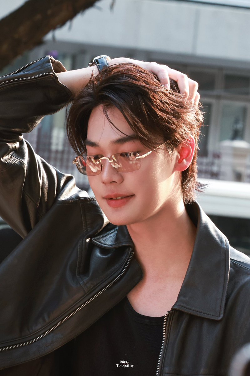 Silent Telepathy tweet media