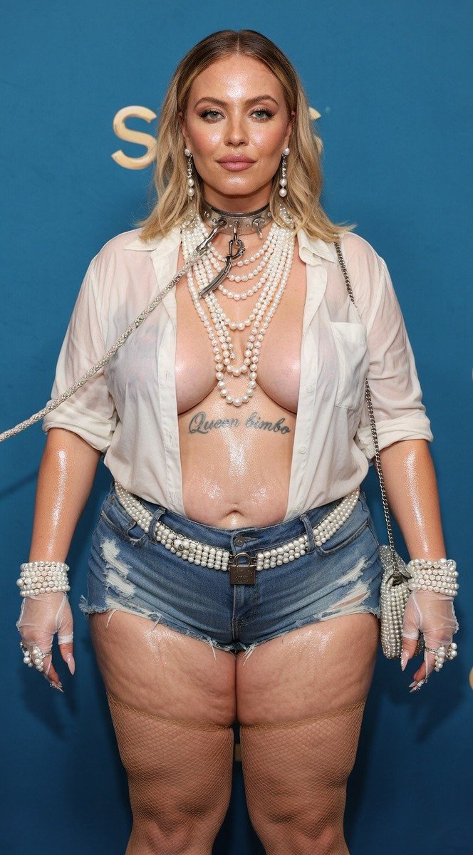 xiksi247's tweet photo. Scarlett or sydney ?
#gooning #goon #aiporn #bimbo #aibimbo #pornworld , #gooner #milf #scarlettjohansson #sydneysweney #bbw #goonette #goonfuel #goo https://t.co/gqV0E4oOZ0