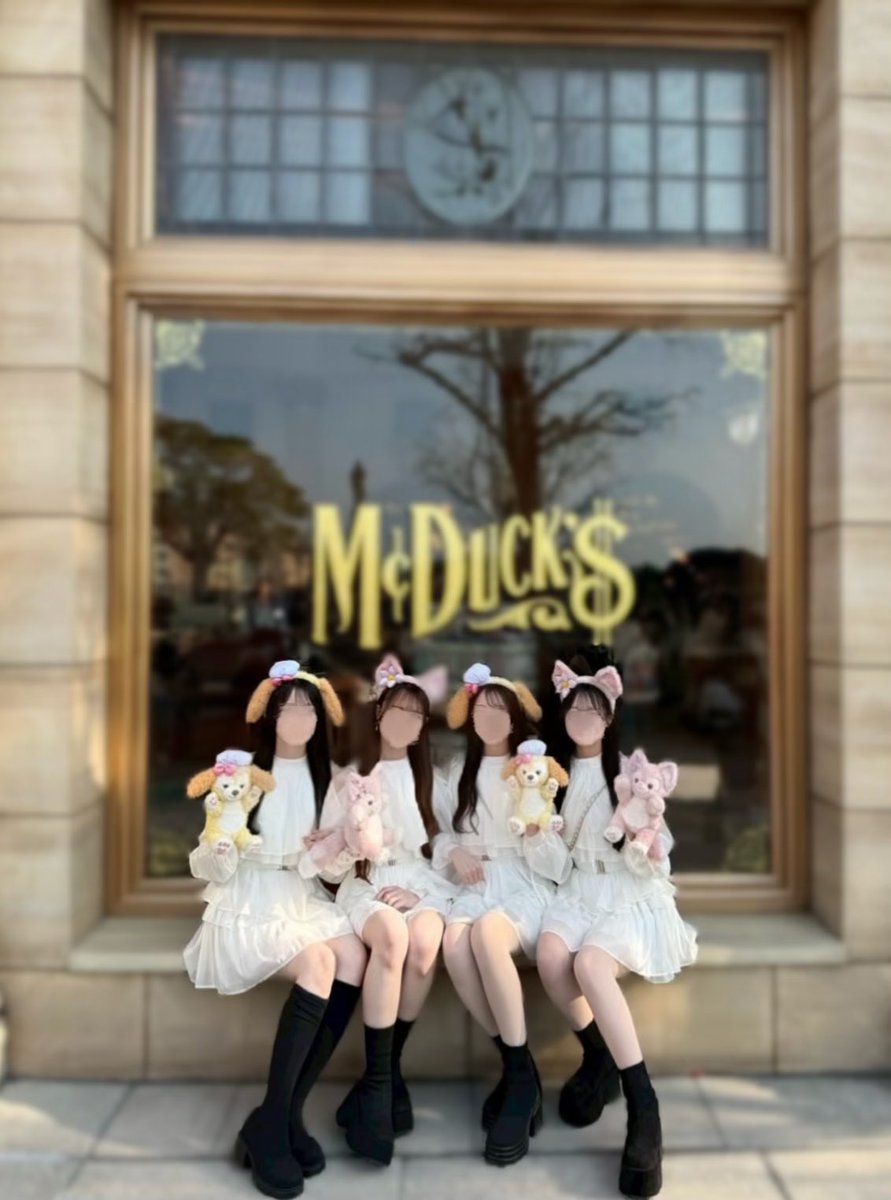 ⁡ ⁡𝓡 tweet media