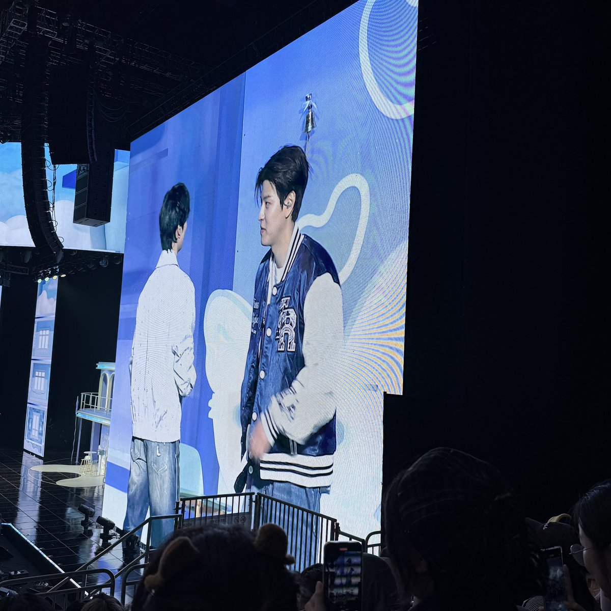 일당백 tweet media