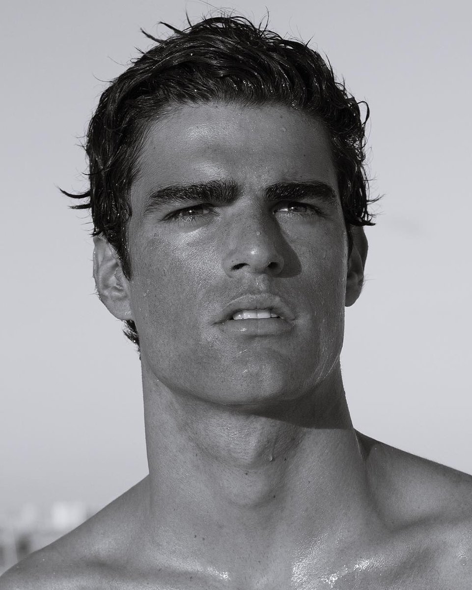 Batman Healthist 🥩☀️ tweet media