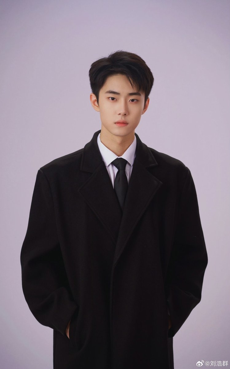 beety_kyuzizizi's tweet photo. #pleaseholdontomycharacter
#liuhaoqun   #lipeiyang
คือตอนนี้ก็ไม่รู้ว่าจะดูได้ที่ไหนแต่ไปหาชื่อพระนายมาได้ละเป็นซรblแนวตั้งหรือเปล่า อยากดูซับไทยฮือๆเห็นหน้านักแสดงละคนนึงคล้ายอี้ป๋อเวอชั่นมีแก้มกะอีกคนคล้ายเฉินเจ๋อหยวน 😂
ใครก็ได้ช่วยด้วย💃💃 https://t.co/Plsrtsg6mO