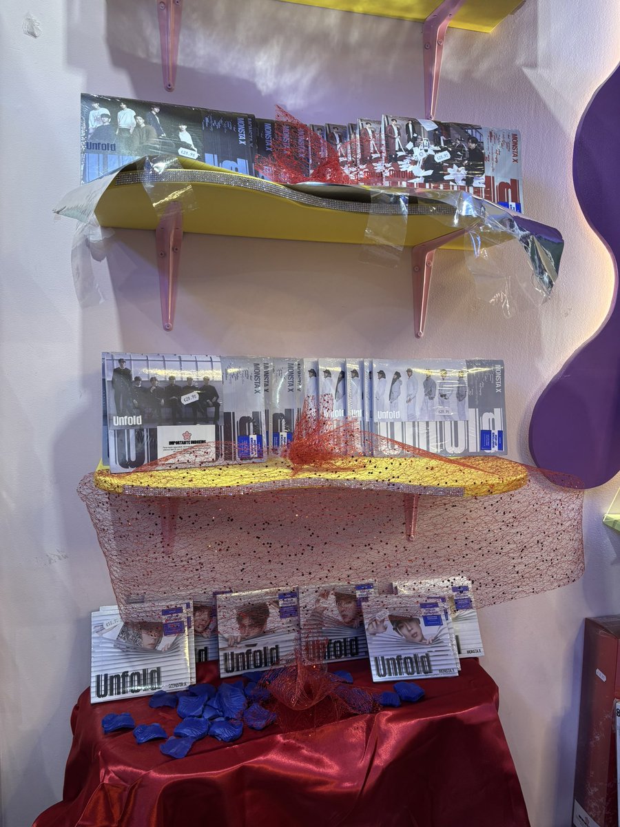 lu ◡̈ tweet media