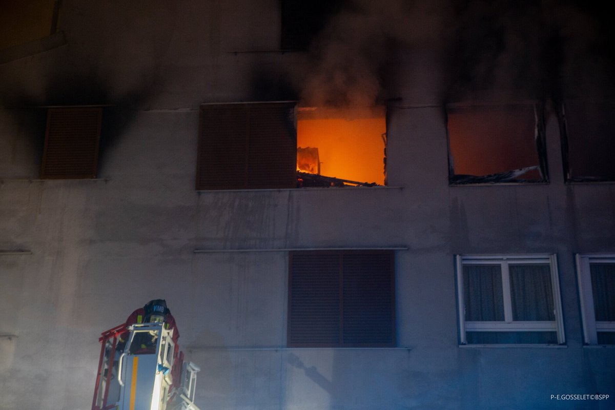 Le Parisien tweet media