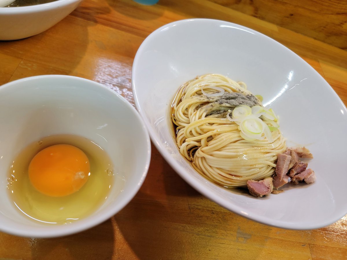 HADA3059's tweet photo. 煮干中華ソバイチカワ
@つくば市天久保
極ニボ
和え玉、生卵
一段と濃厚な煮干スープに極上自家製麺、これはもう堪らん逸杯。
最幸煮干ご馳走様でした！

#煮干中華ソバイチカワ
#リッチモンド2番街 https://t.co/a01AWm0iet