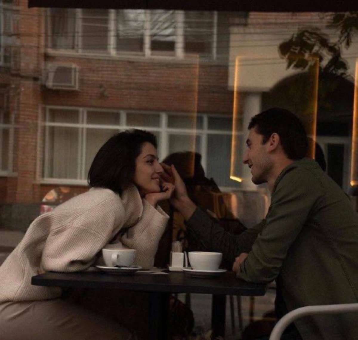 أحبّك 💛 tweet media