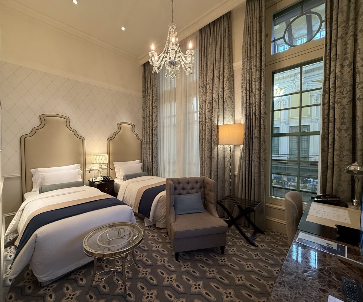 しらとあきこ tweet media