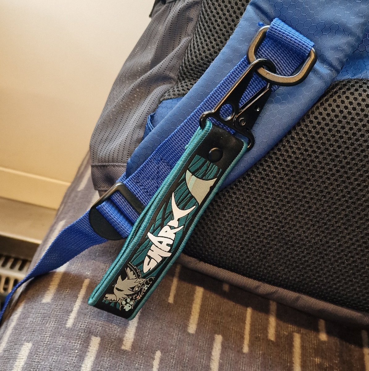 🦈 Also, check out my new #shark keychain