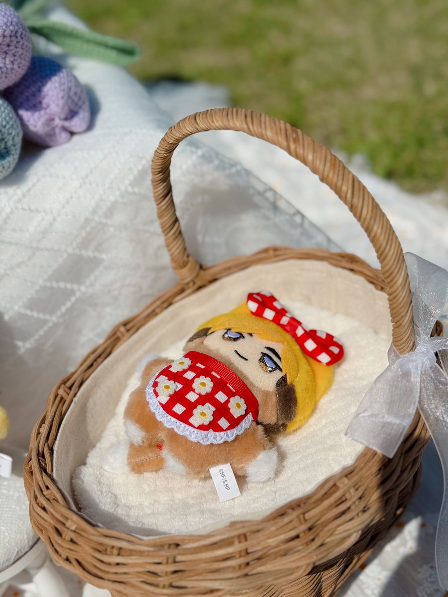 R i ☺︎︎ tweet media