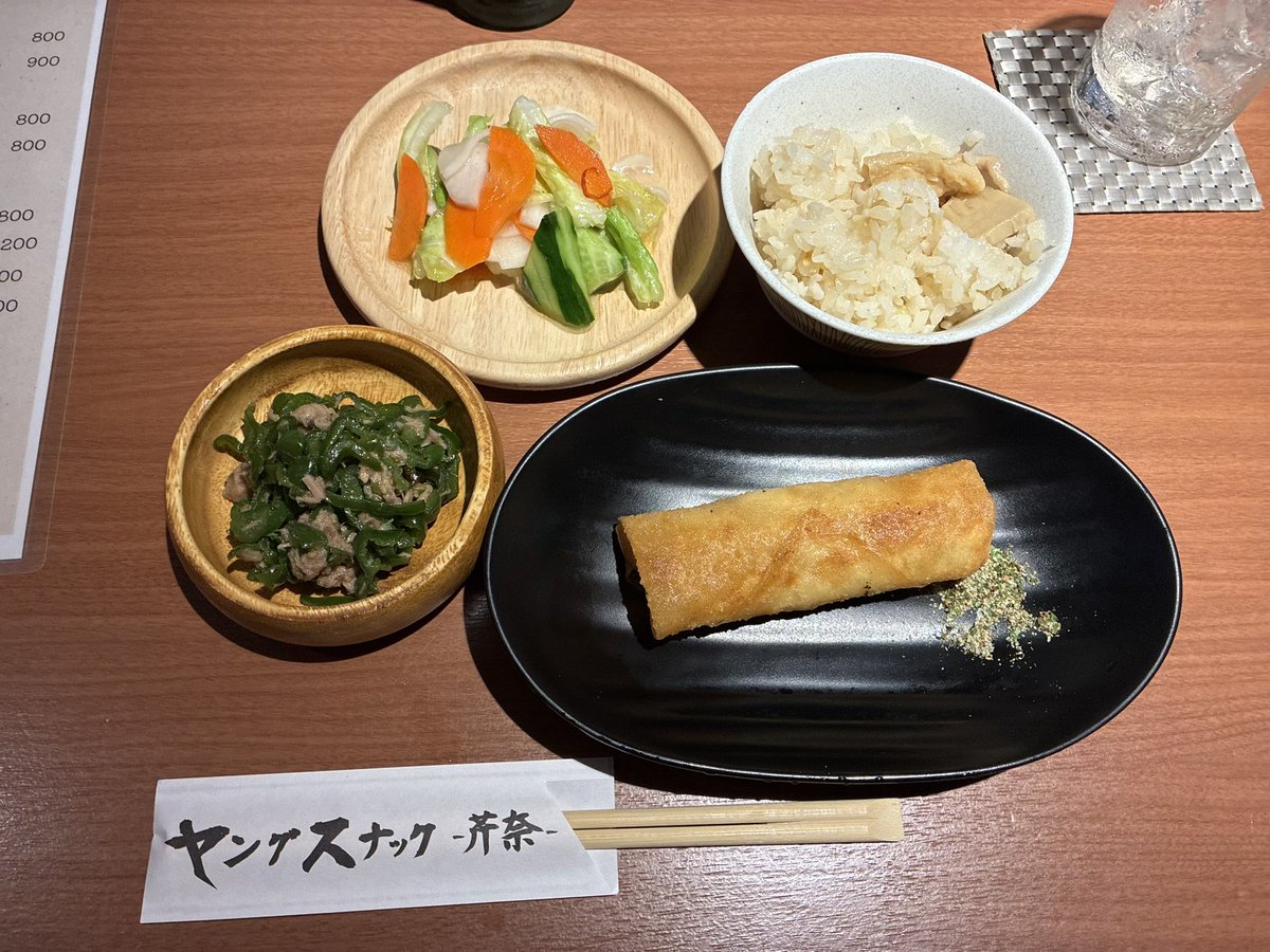 おけつ tweet media