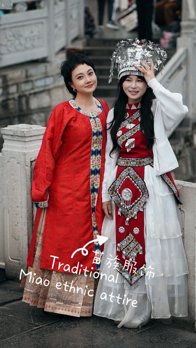Chinese Hanfu tweet media