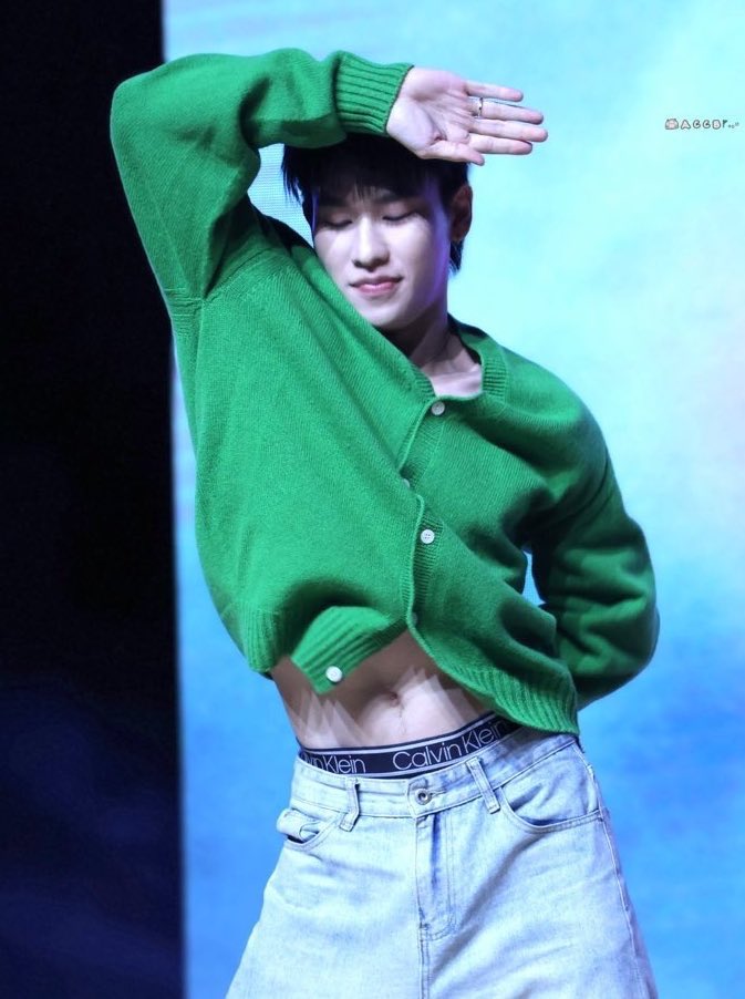 BLUE⁹³. tweet media