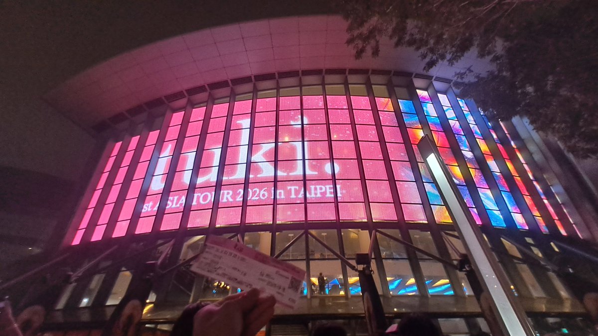 ジェイ tweet media