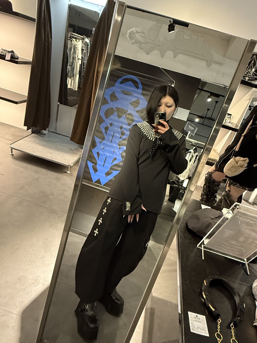 さとり tweet media