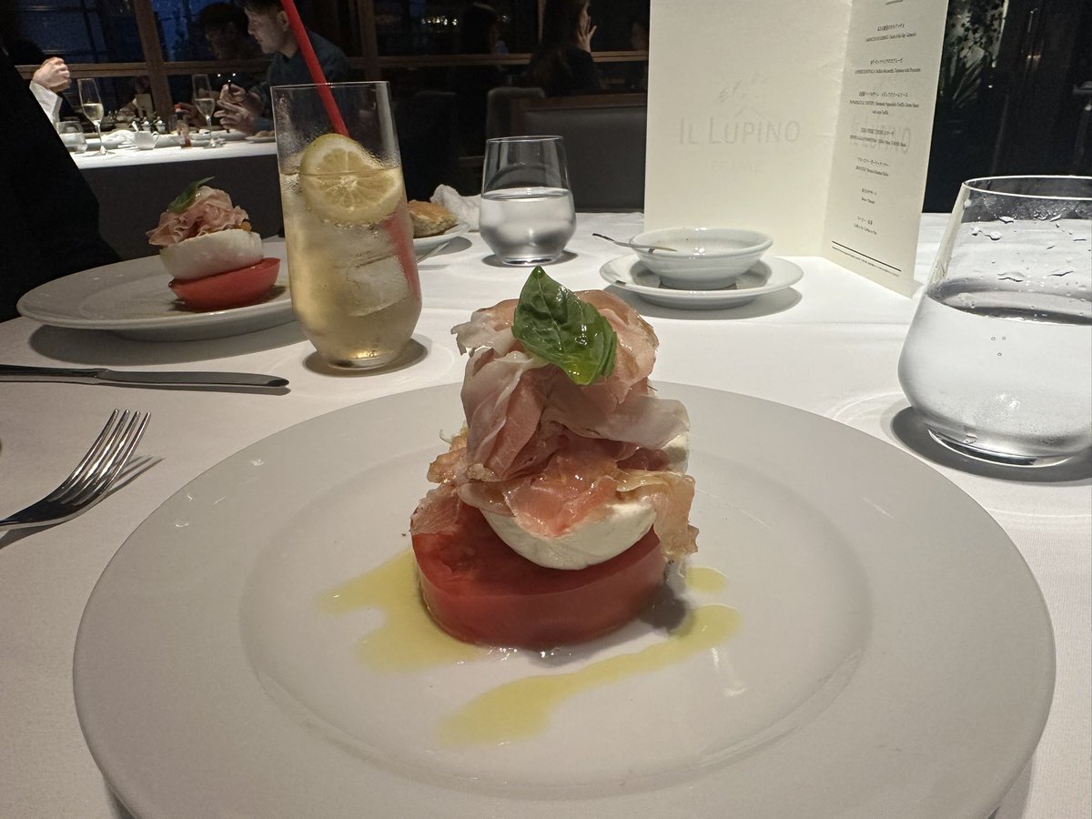 cmmnpi's tweet photo. お誕生日のお祝いしてもらいました🥂

ほんじつお誕生日です https://t.co/GV9Csku0FY