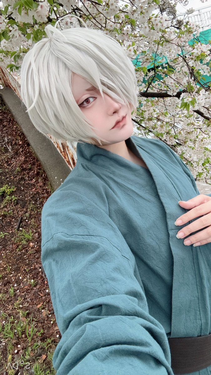 ミツグ tweet media