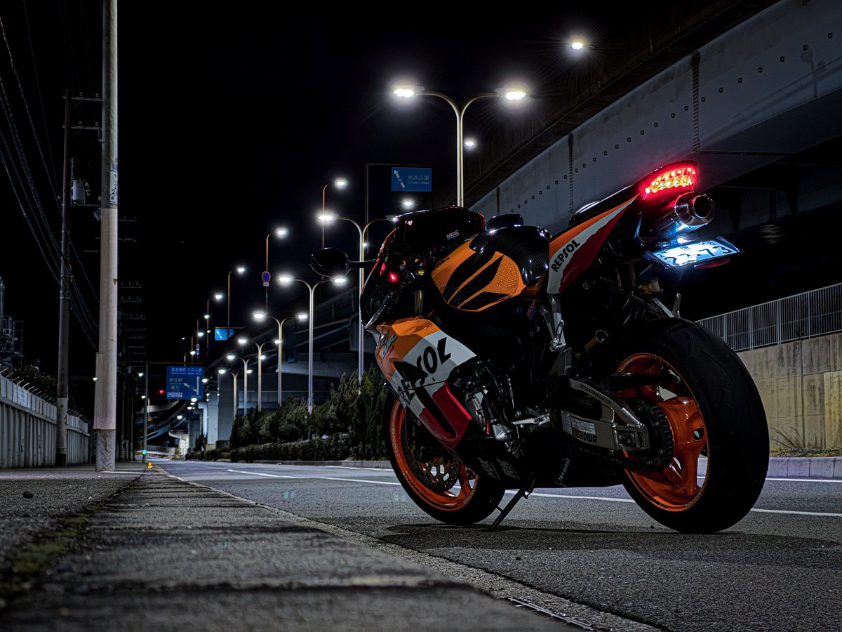 十円禿が出来たユウ tweet media