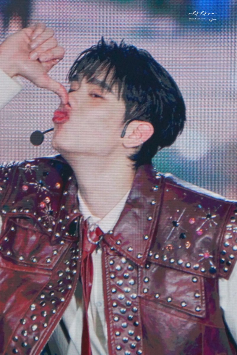 จุ๊บหมู 🐽 #ForceBookFanconD2