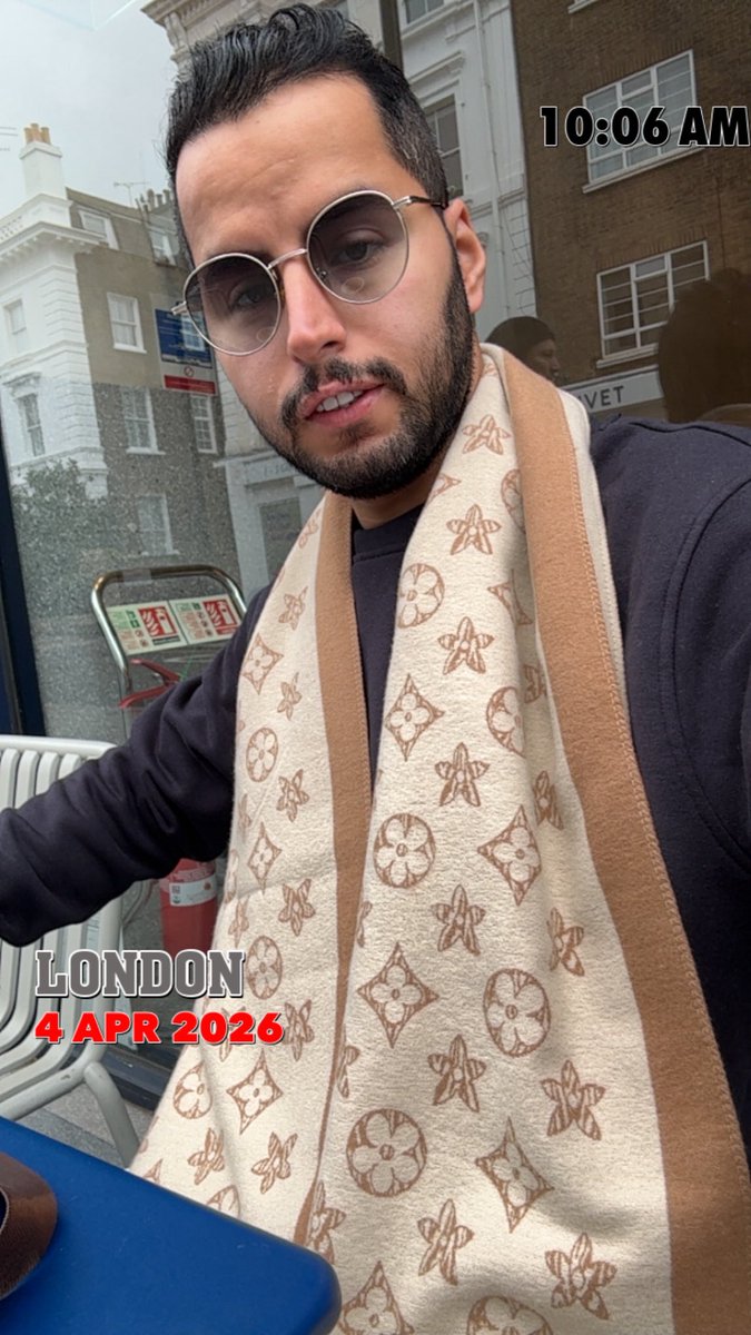 سلام تسليمه تطوي العرب طي خام
من شاعرٍ  يعطي القاف الجزيل اثمنه

..