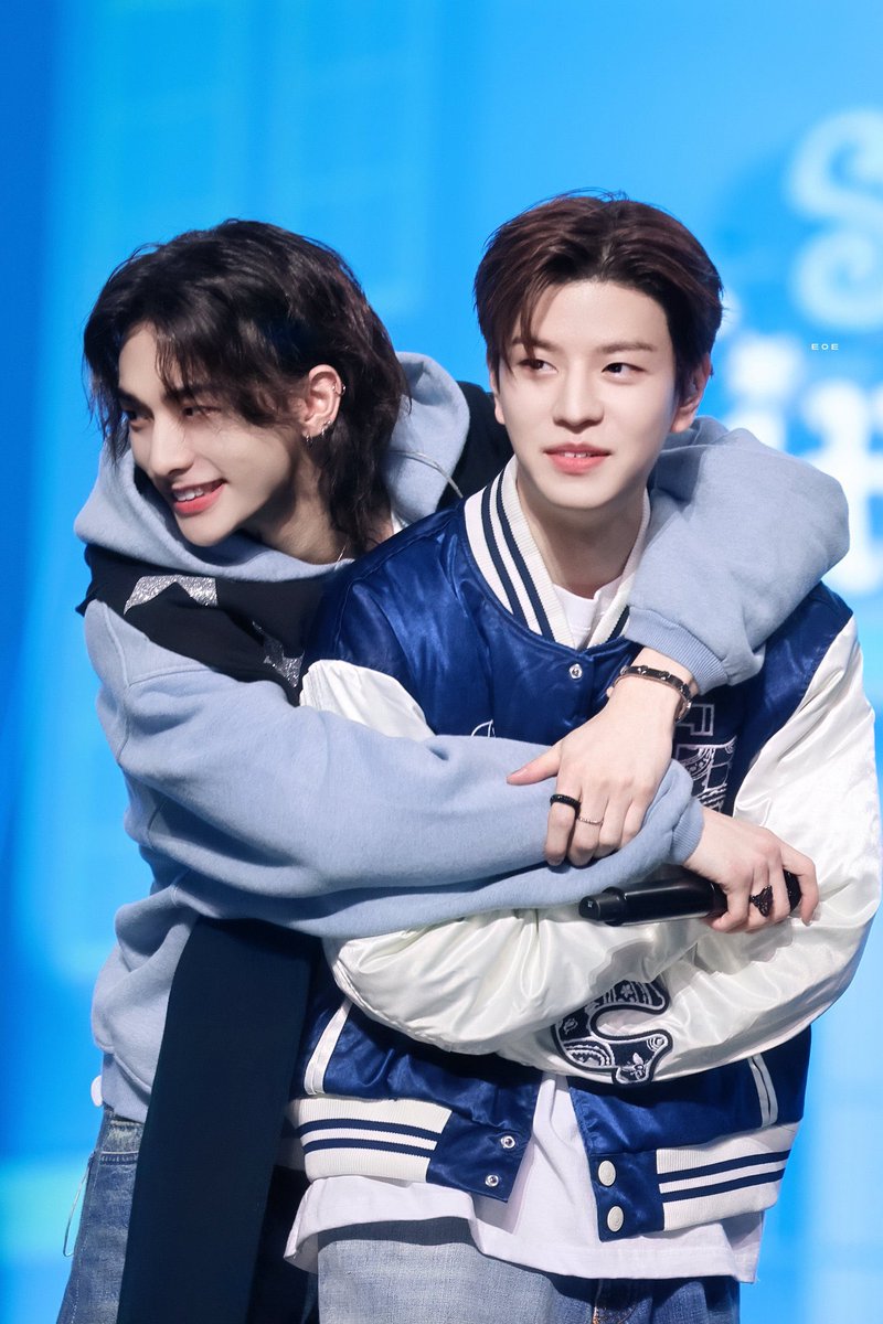 댕꾸 ◡̈ tweet media