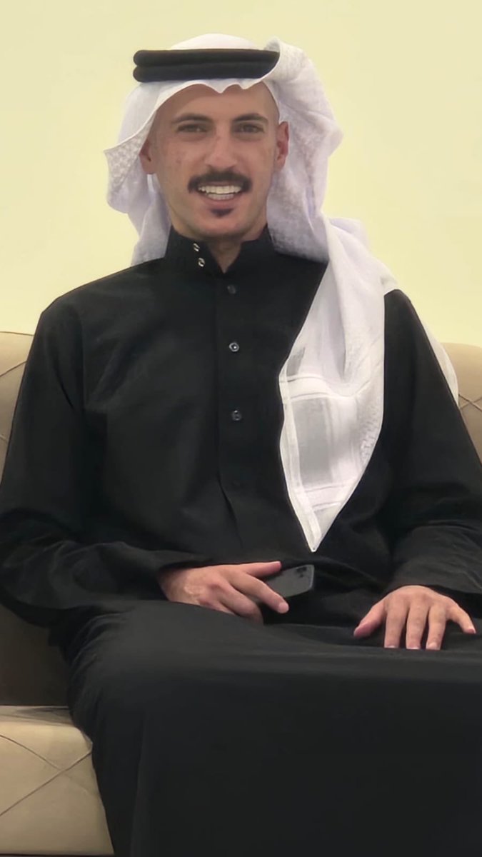 alsagrah's tweet photo. احتفل الاخ عدنان عبدالعزيز حسن بقعد قرانه يوم الجمعة بمنطقة الباحة

الف مبروك للعريسين🌹
بارك الله لهما وبارك عليهما وجمع بينهما في خير 

والله يتم لهما على خير https://t.co/haNDukmuIe