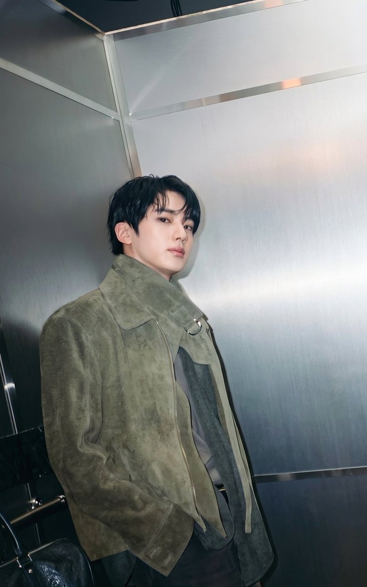 에피파니byJin🩷ᴇᴄʜᴏ tweet media