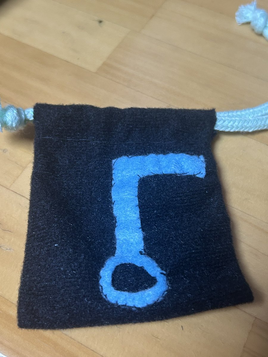 テヨデイ tweet media