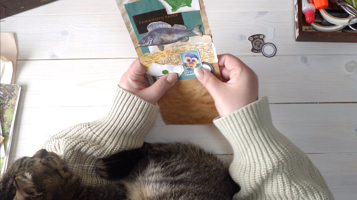 sU_KIna_mono's tweet photo. #collage #Junkjournal⁡
⁡⁡⁡⁡
⁡現在進行中のジャンクジャーナルに⁡
⁡組み込むコラージュを作っている様子の⁡
⁡YouTubeにUPしました🐟⁡
⁡
後半、わちゃわちゃしておるますが⁡
⁡遊びに来ていただけると嬉しいです🙇‍♀️ ̖́-⁡
⁡⁡
⁡YouTube⁡
⁡↓↓↓⁡⁡
⁡https://t.co/40oOIf4GhC   https://t.co/wpxemzPP5H