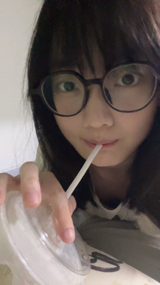 鸽鸽（小强邪恶版） tweet media