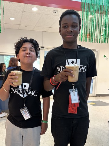 The Isibindi Olympics at #SouthTechPrep turned out to be a huge success despite the rain! Students enjoyed food trucks, indoor games, and plenty of laughter as they represented their Houses with enthusiasm and teamwork. #southtechprime
youtu.be/KZhJ0LfyUqE
