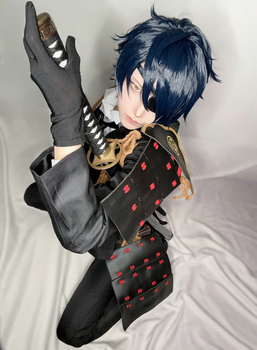 murata_501's tweet photo. ⚠︎︎刀剣乱舞cos⚠︎︎
燭台切光忠 https://t.co/4tzc0pLVpQ