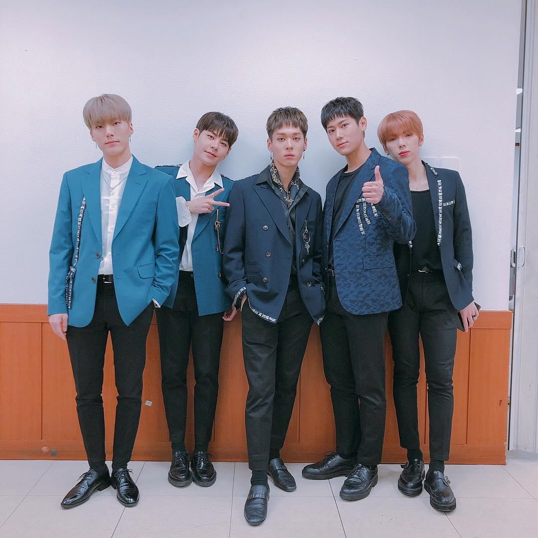 LyroVerseCom's tweet photo. The highest-ranking artist in the last hour was Imfact! They're back and trending with their powerful new single! https://t.co/HI95j6gJhh #Imfact #lyrics #music https://t.co/EtI6GwHMt7