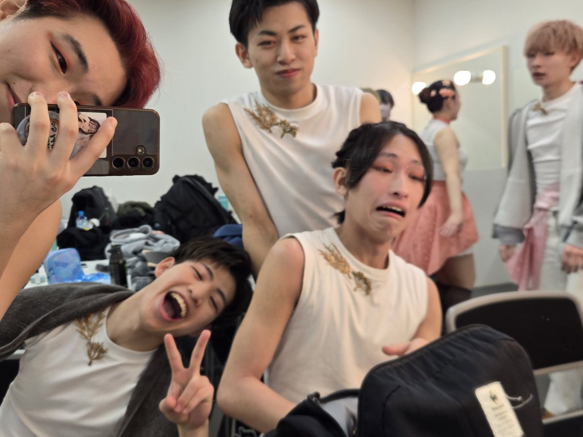 K8Guya's tweet photo. 今年も参加させていただきました！
今年はダンスのためだけに千葉から帰省して1ヶ月札幌にいたので懐かしい気持ちと久しぶりに体力尽きるまで踊る楽しさを思い出しました!!!!!!

https://t.co/7TMP7JJskT https://t.co/RprZ6mI7rQ