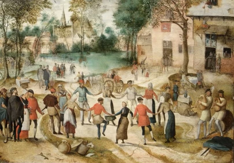 Montjoie Saint Denis tweet media