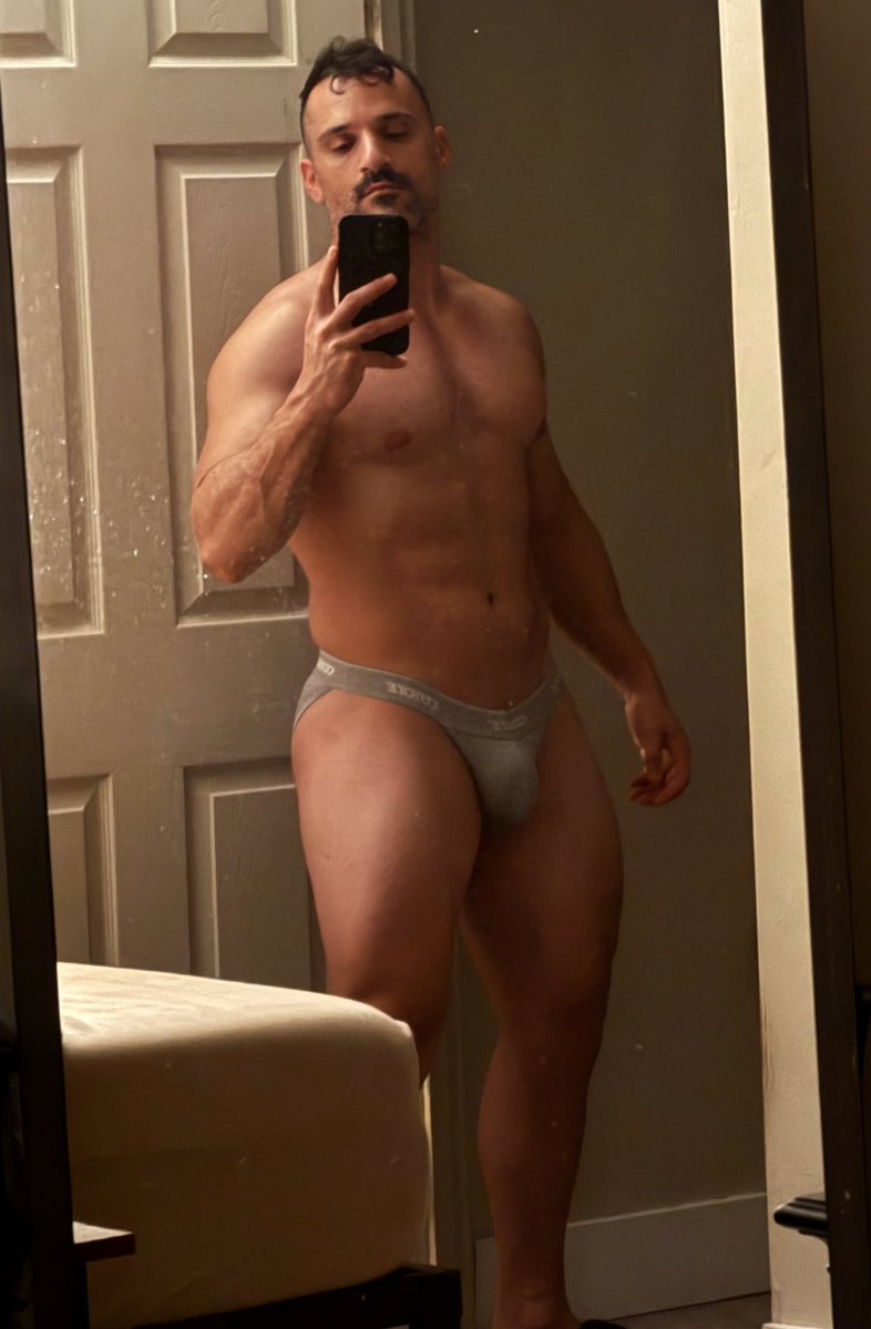 ranj789's tweet image. Be nice 😝 #latepost #nofilter @wearcoyote