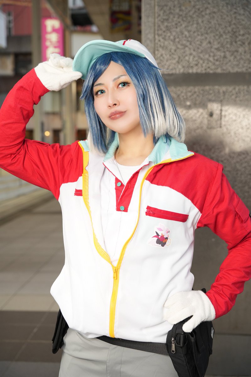 しおり🍕11.12 tweet media