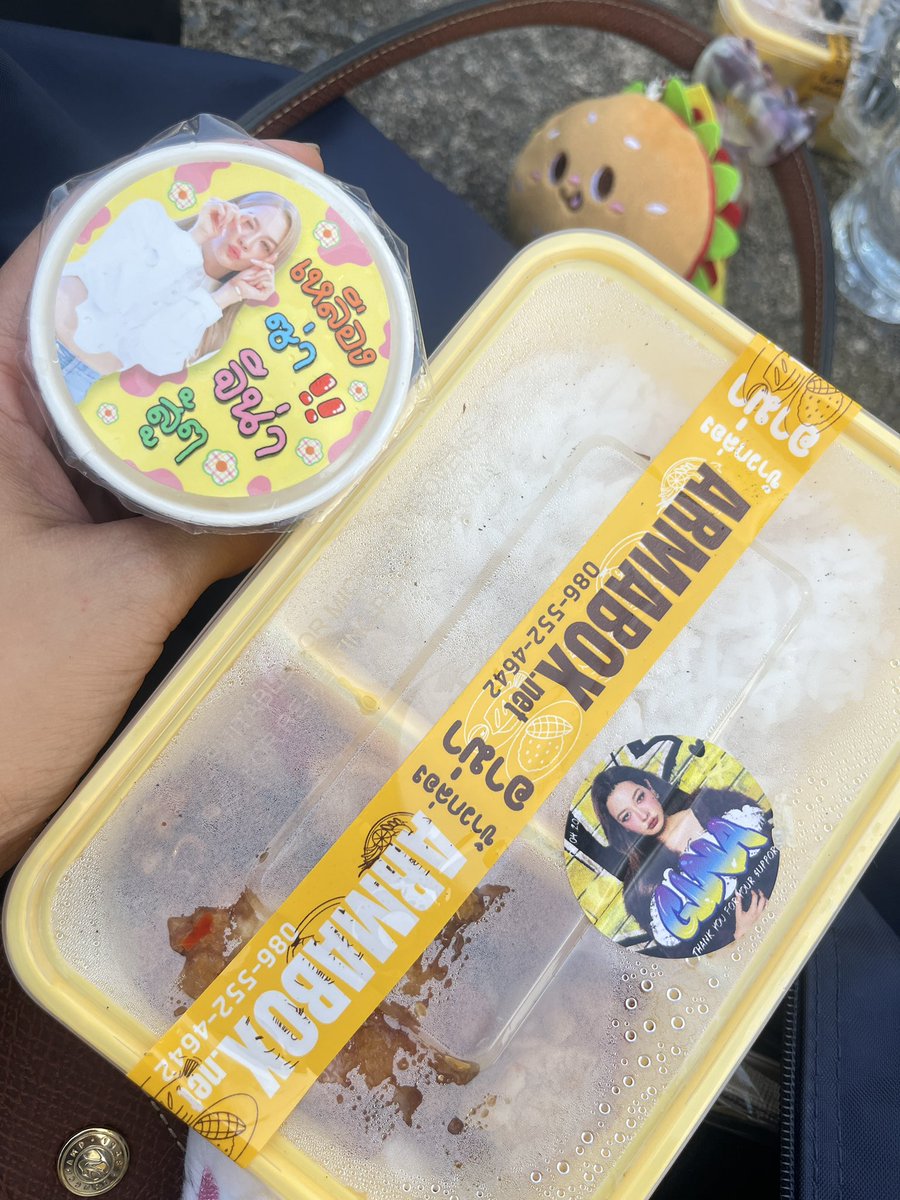 ผักบุ้งของจีน่าพร้อมแล้วค้าบ💛

CH3 LANDDOM X GINA
#56ปีCh3LandDomDDay
#จีน่าซาลาส #yeenasalas