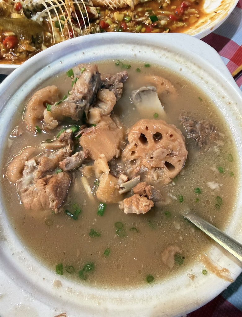 代维（Davi）（互fo） tweet media