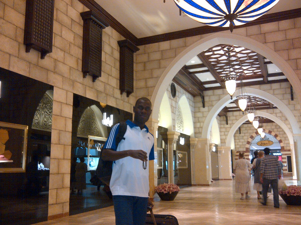 Sir J (J9) tweet media