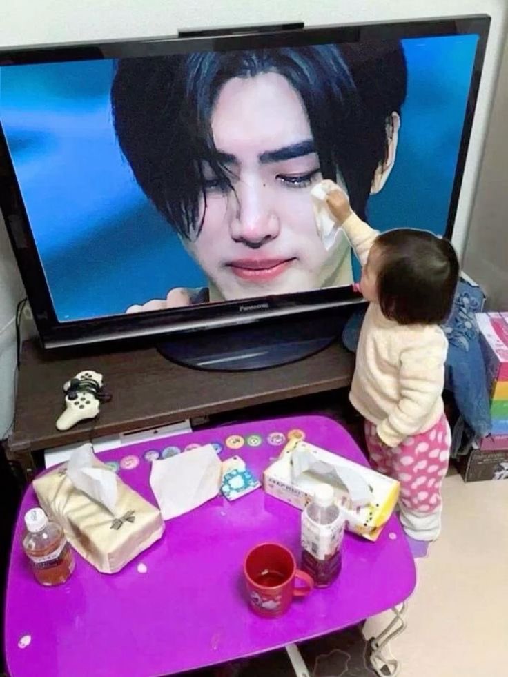 lara 𝜗𝜚 ENHYPEN IS 7 tweet media