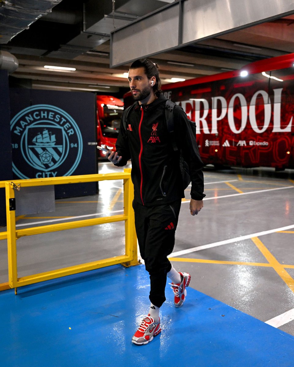 LFC Pics tweet media