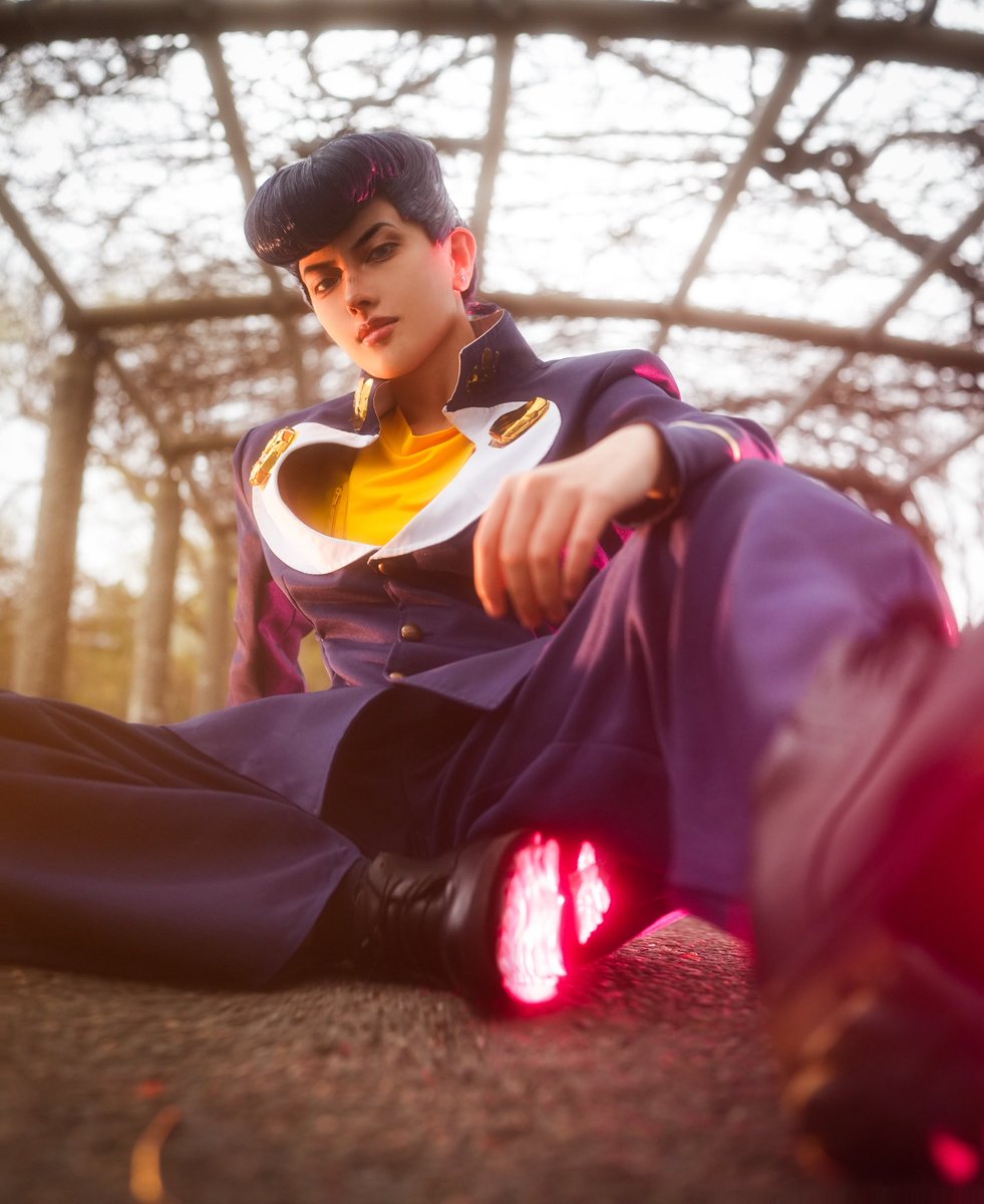 踊カメ tweet media