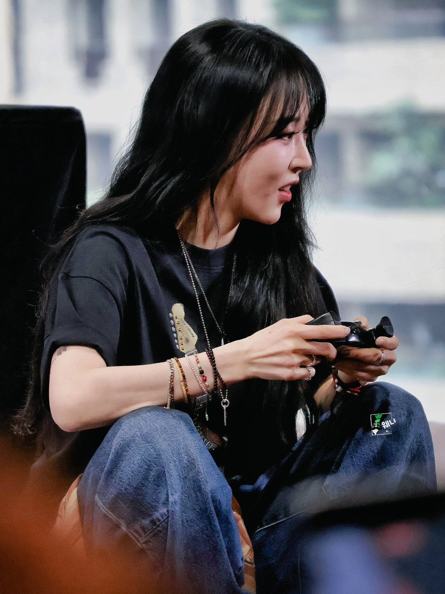 웨니_LE tweet media