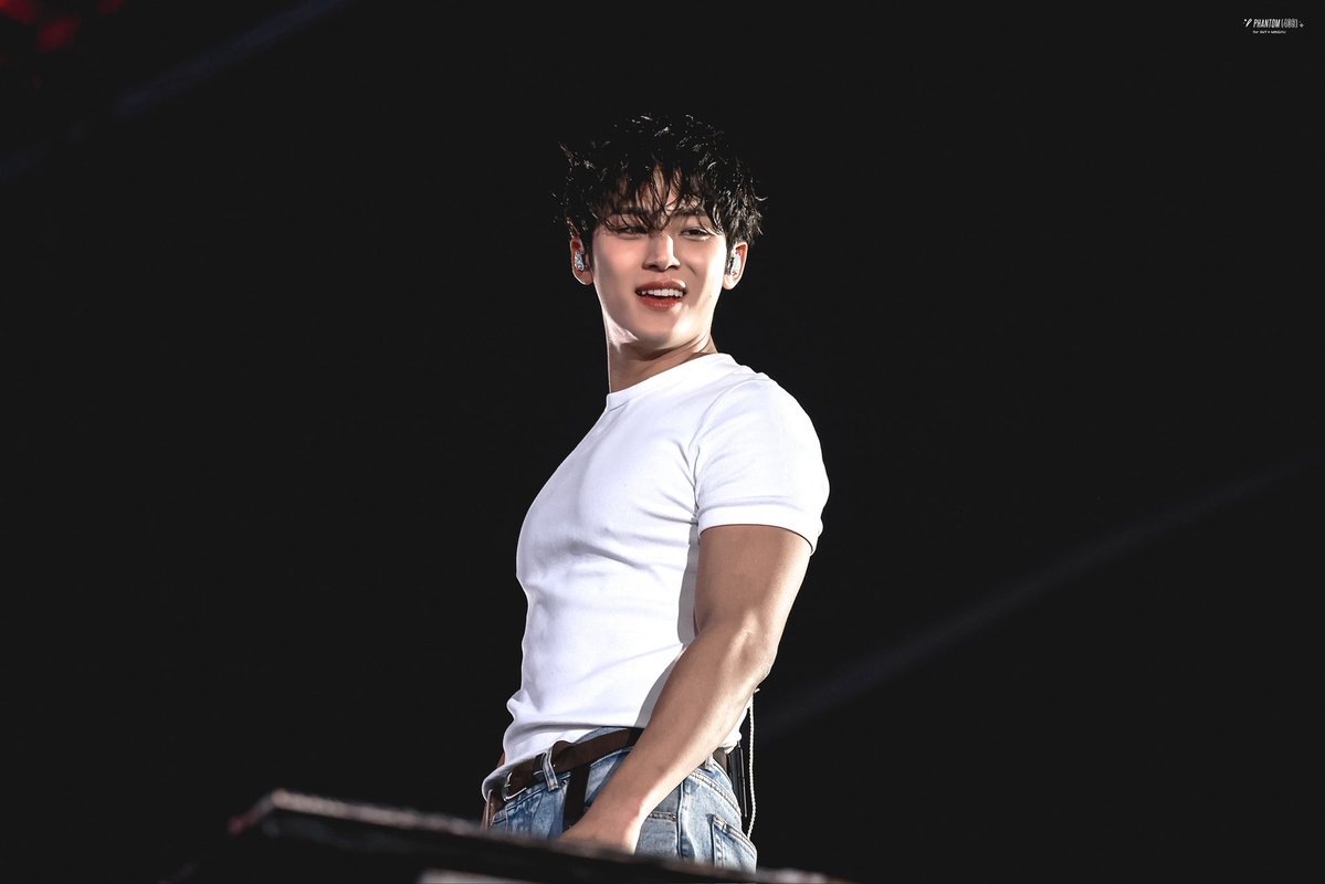 𝐏𝐡𝐚𝐧𝐭𝐨𝐦 𝟒𝟎𝟔 tweet media