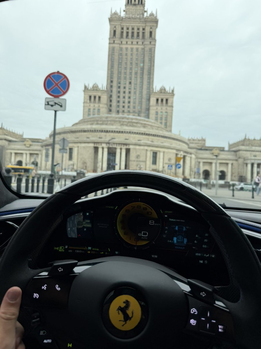 Lucas Michalek tweet media