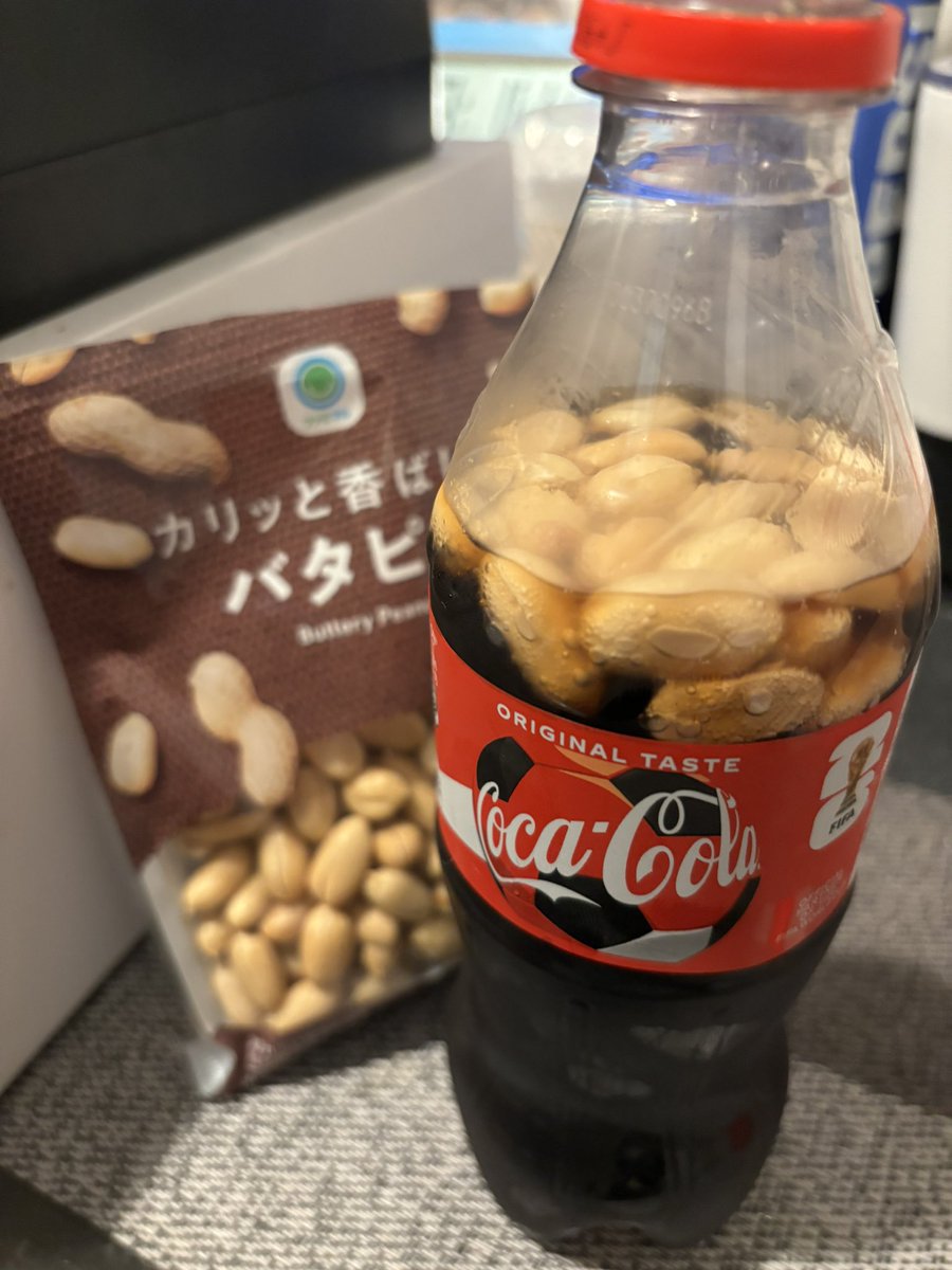 いかろす tweet media